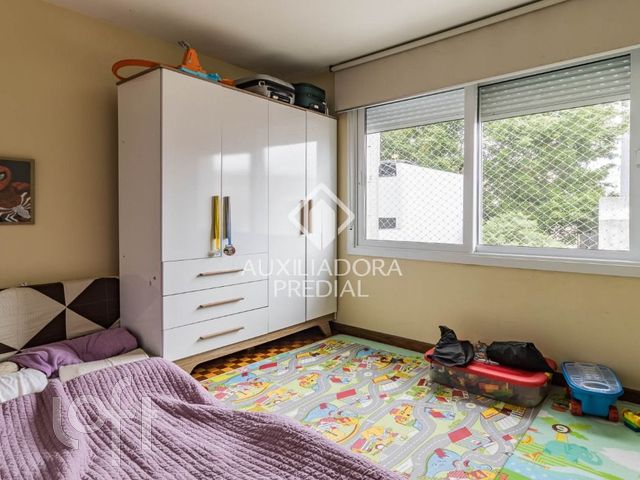 Apartamento com 84m², 2 dormitórios, 1 suíte, 1 vaga, Rio Branco em Porto Alegre