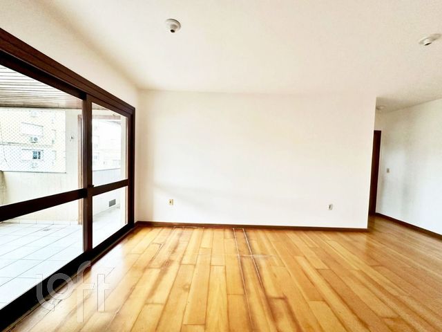 Apartamento com 82m², 2 dormitórios, 1 suíte, 1 vaga, Vila Ipiranga em Porto Alegre