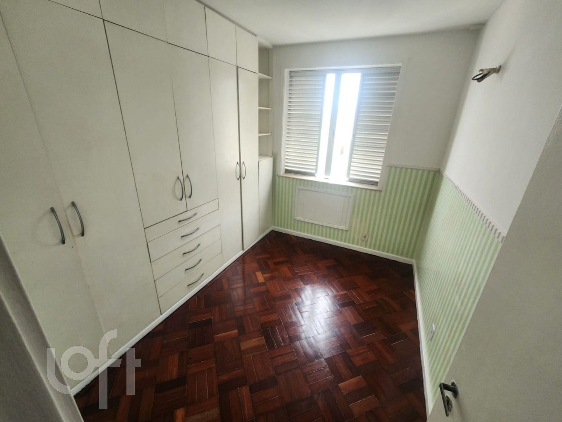 Apartamento à venda com 2 quartos, 80m² - Foto 8