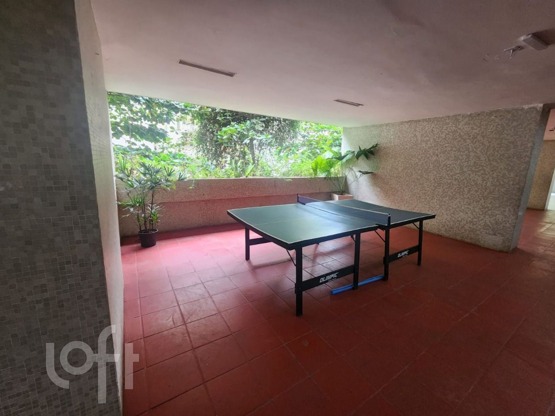 Apartamento à venda com 2 quartos, 80m² - Foto 29