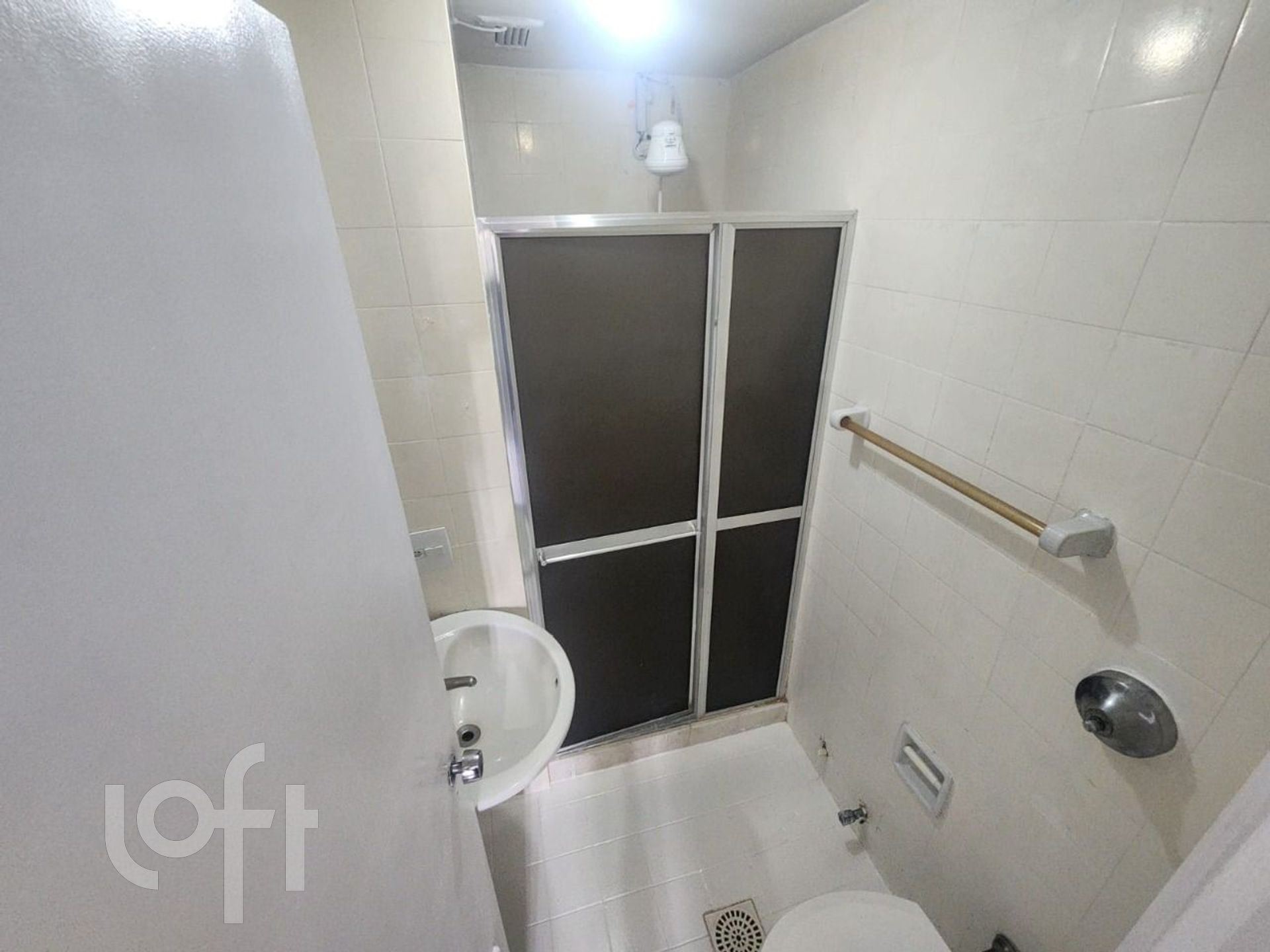 Apartamento à venda com 2 quartos, 80m² - Foto 18