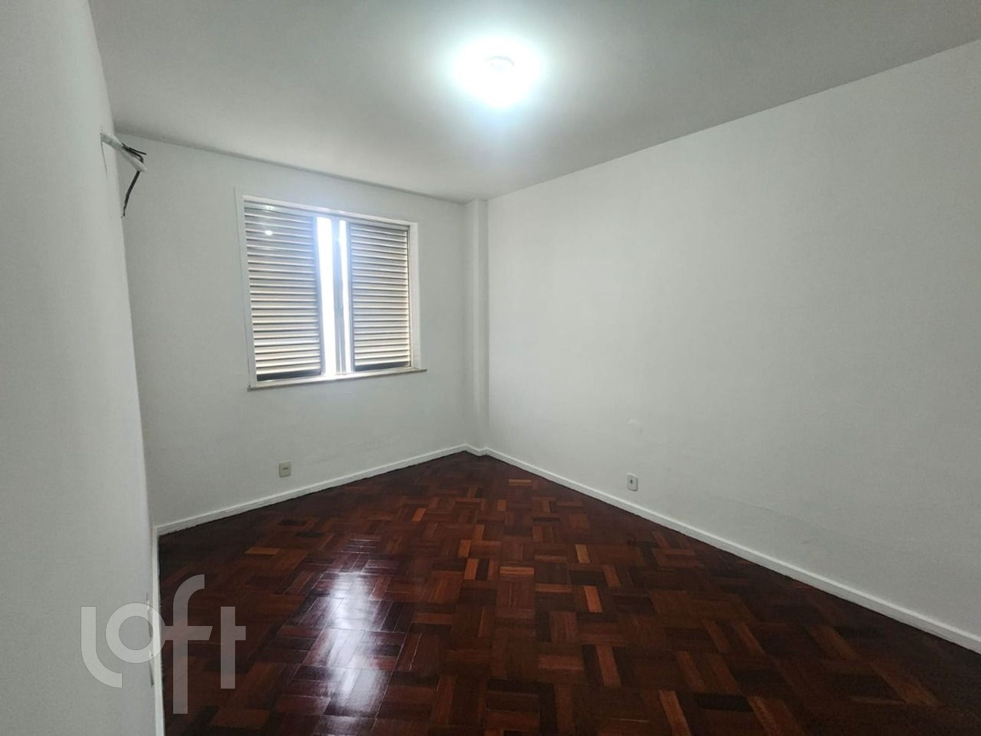 Apartamento à venda com 2 quartos, 80m² - Foto 13