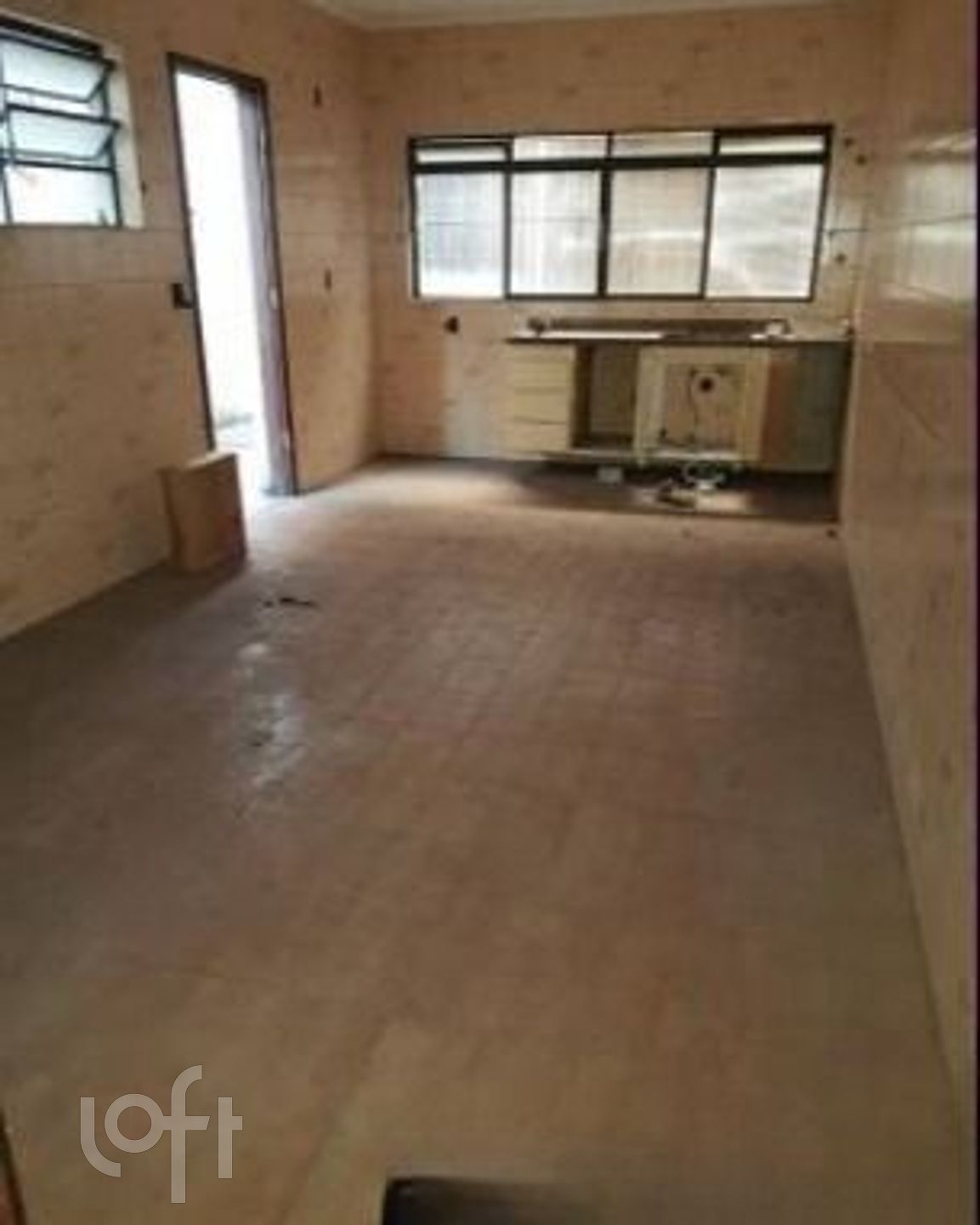 Casa à venda com 3 quartos, 160m² - Foto 2