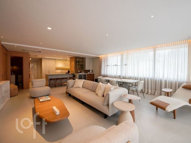 Apartamento com 170m², 2 dormitórios, 2 suítes, Petrópolis em Porto Alegre