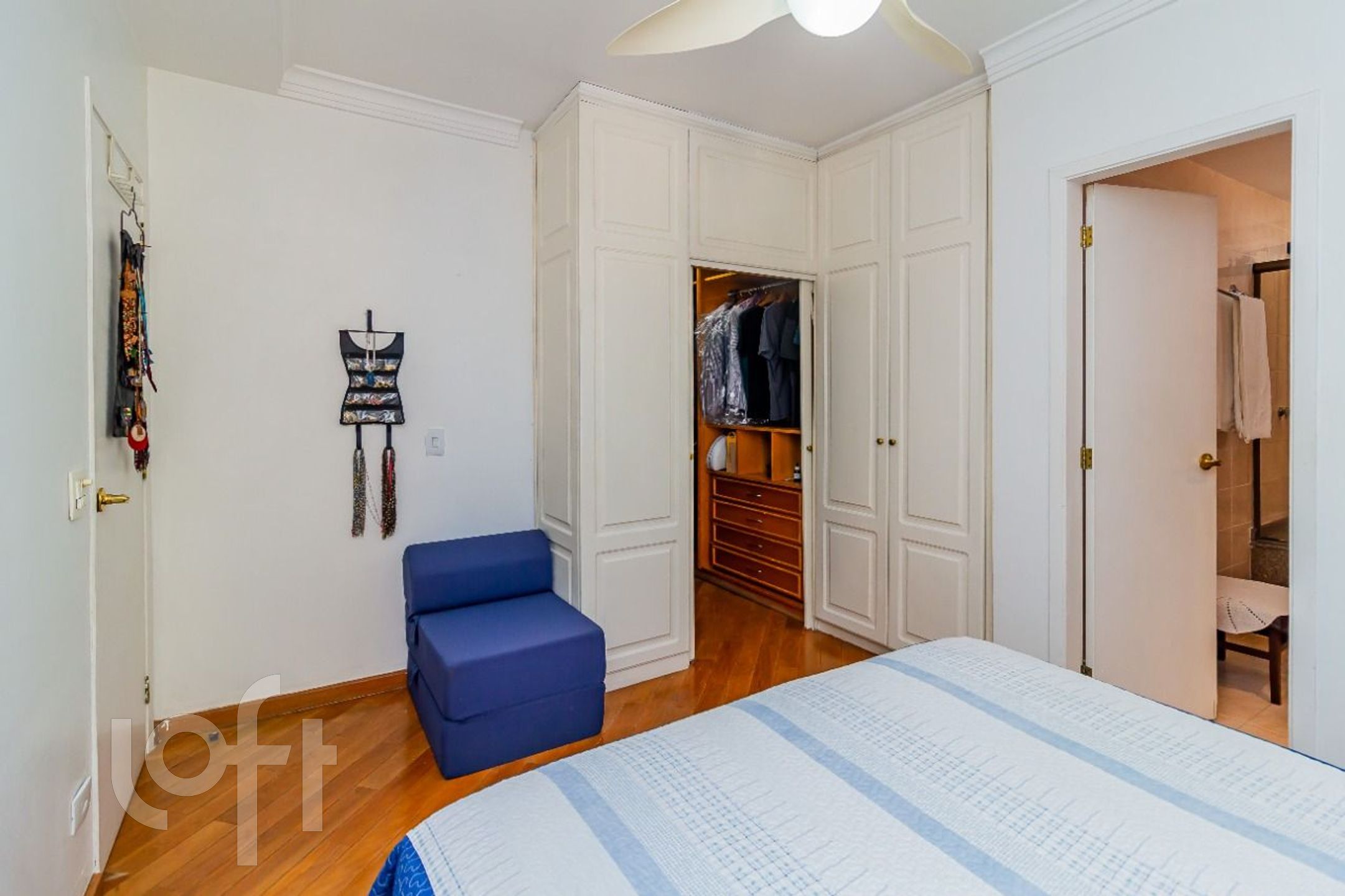 Apartamento à venda com 3 quartos, 158m² - Foto 32