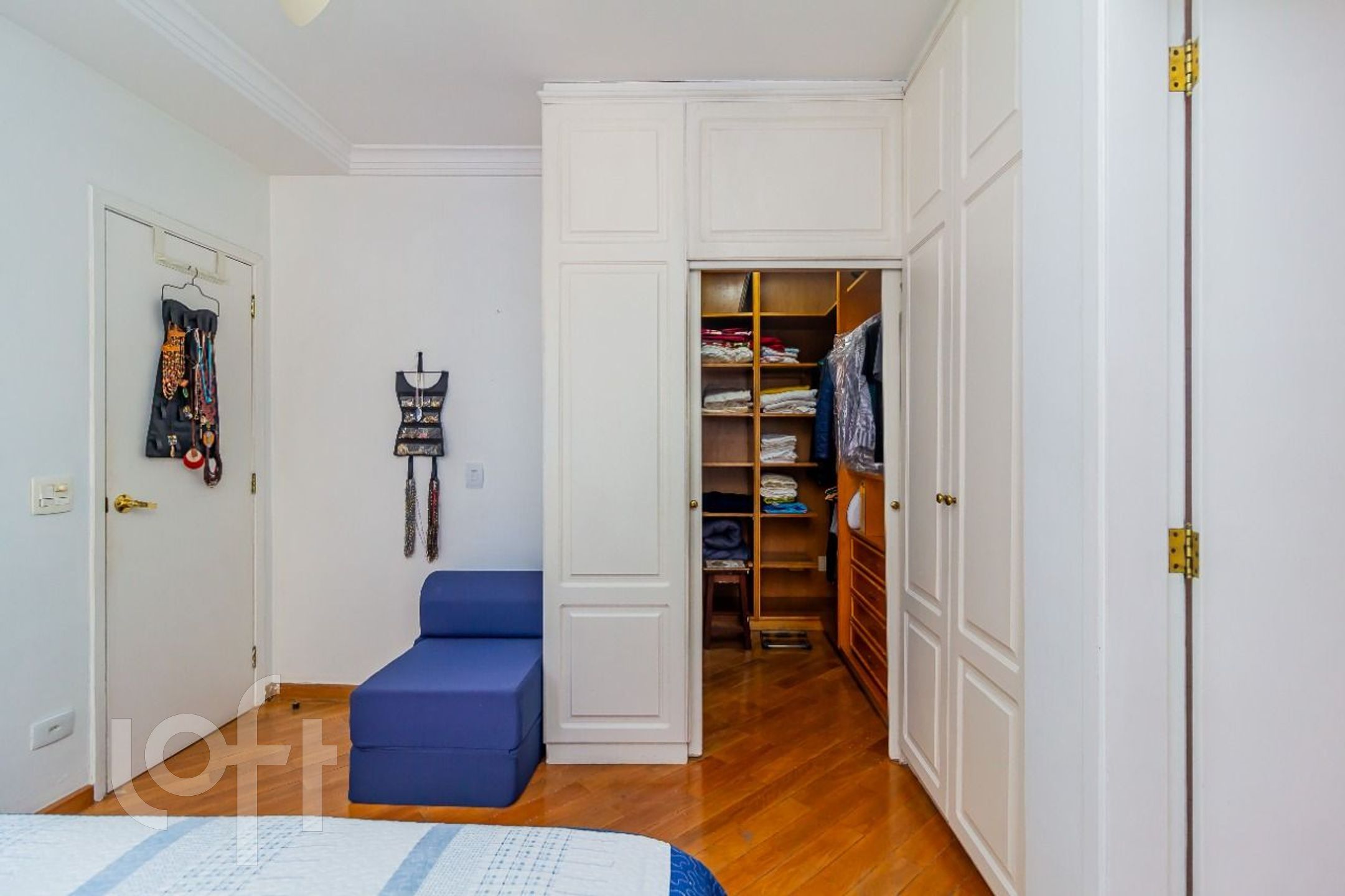 Apartamento à venda com 3 quartos, 158m² - Foto 33