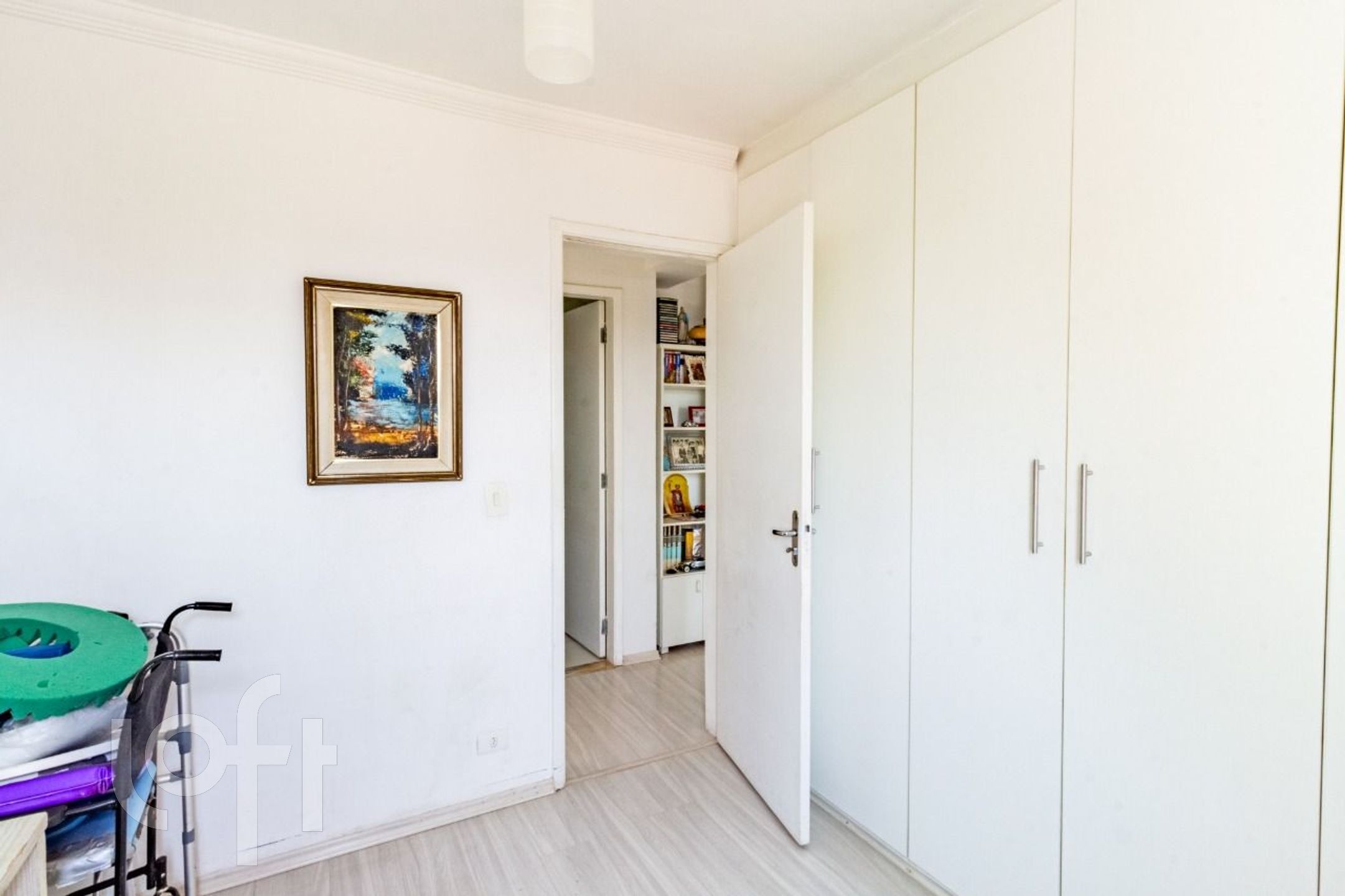 Apartamento à venda com 3 quartos, 80m² - Foto 11