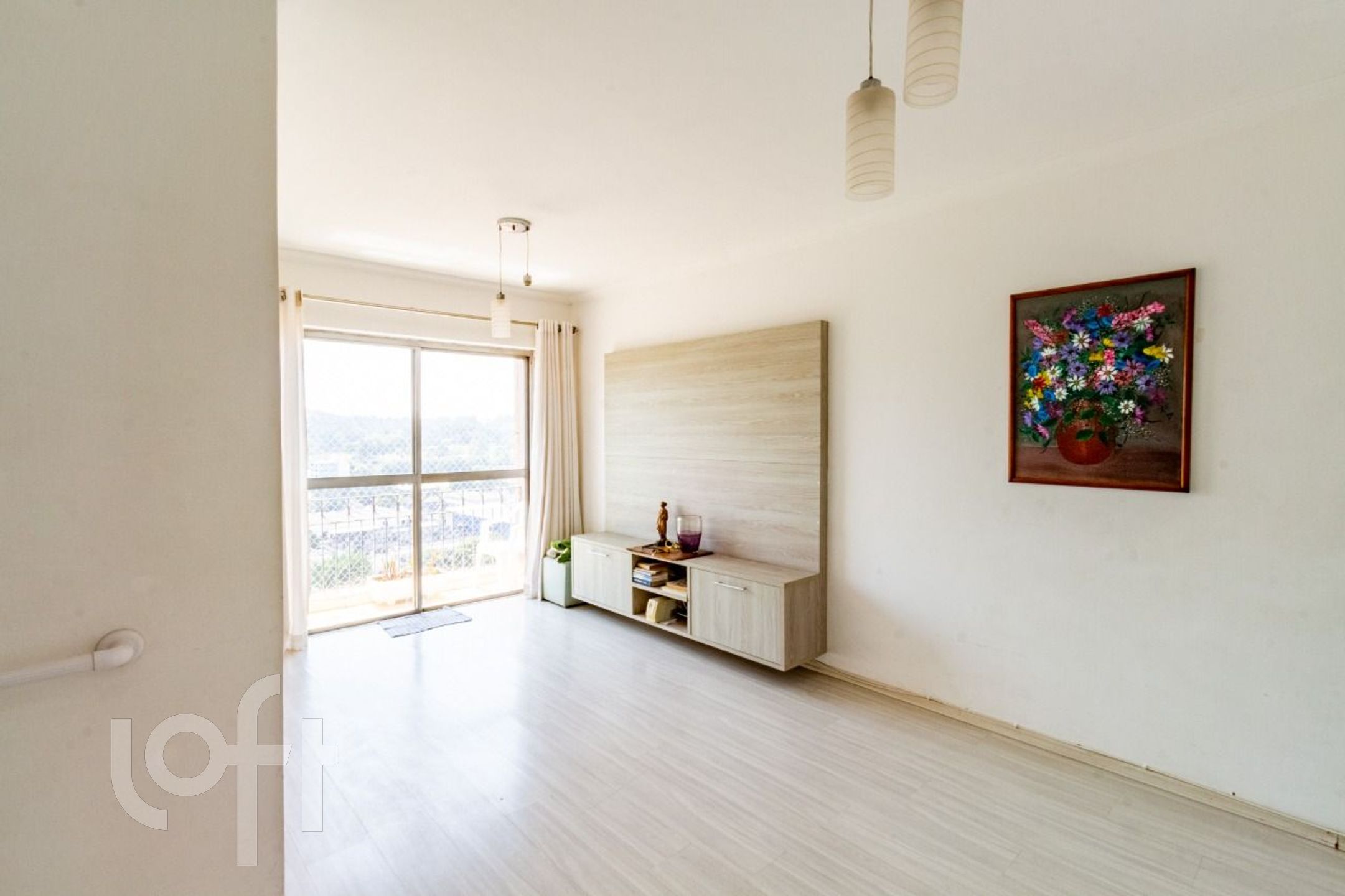 Apartamento à venda com 3 quartos, 80m² - Foto 2