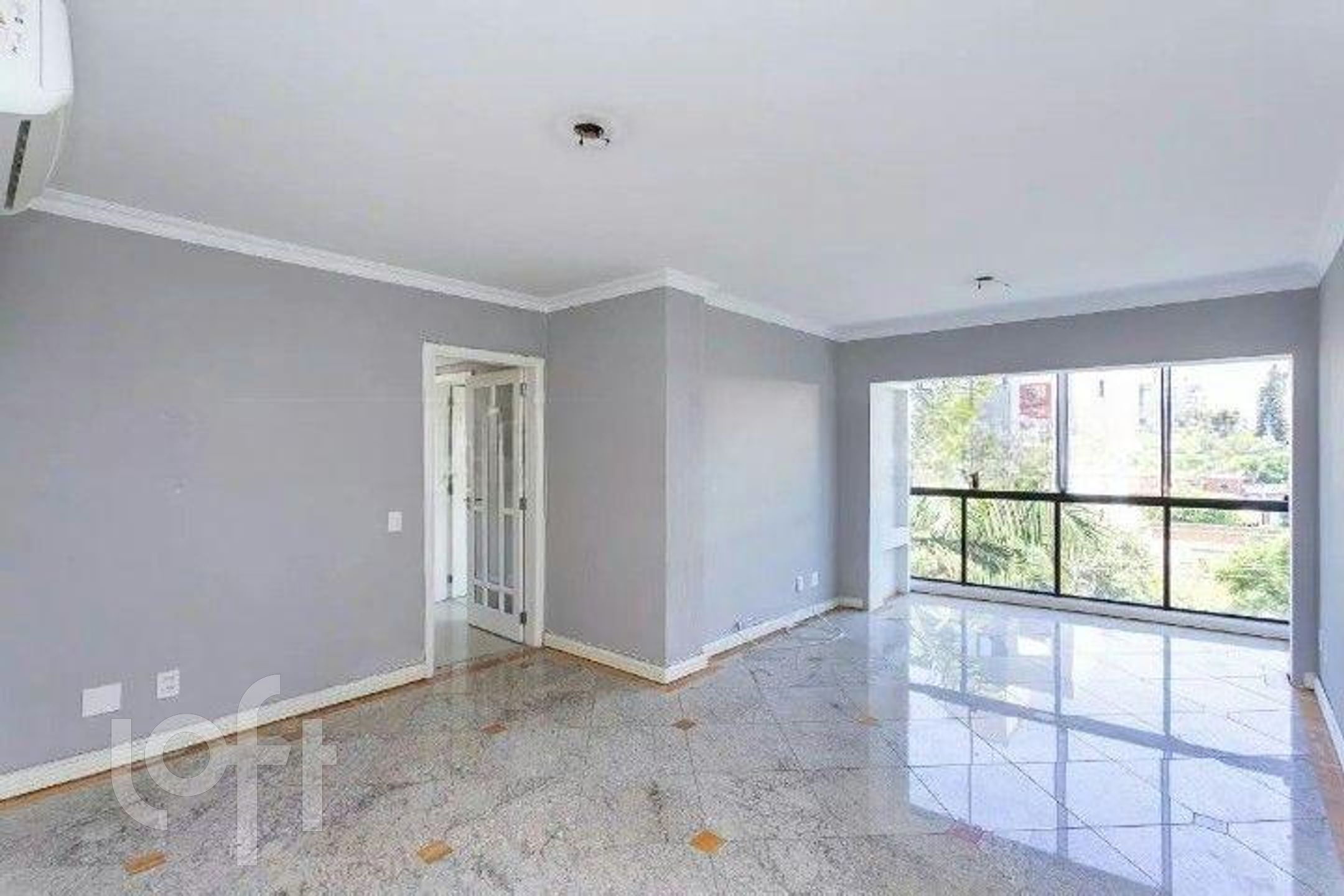 Apartamento com 103m², 3 dormitórios, 1 suíte, 1 vaga, Petrópolis em Porto Alegre