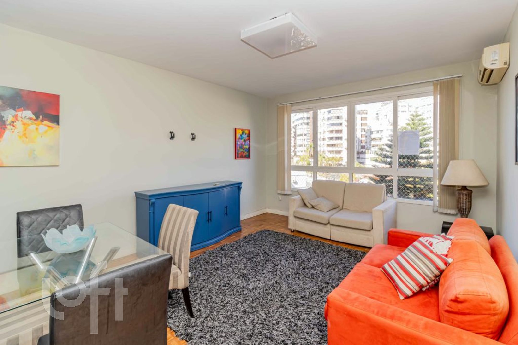 Apartamento com 82m², 2 dormitórios, 1 vaga, Rio Branco em Porto Alegre