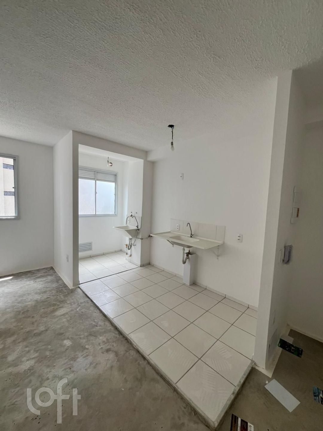 Apartamento à venda com 2 quartos, 36m² - Foto 8