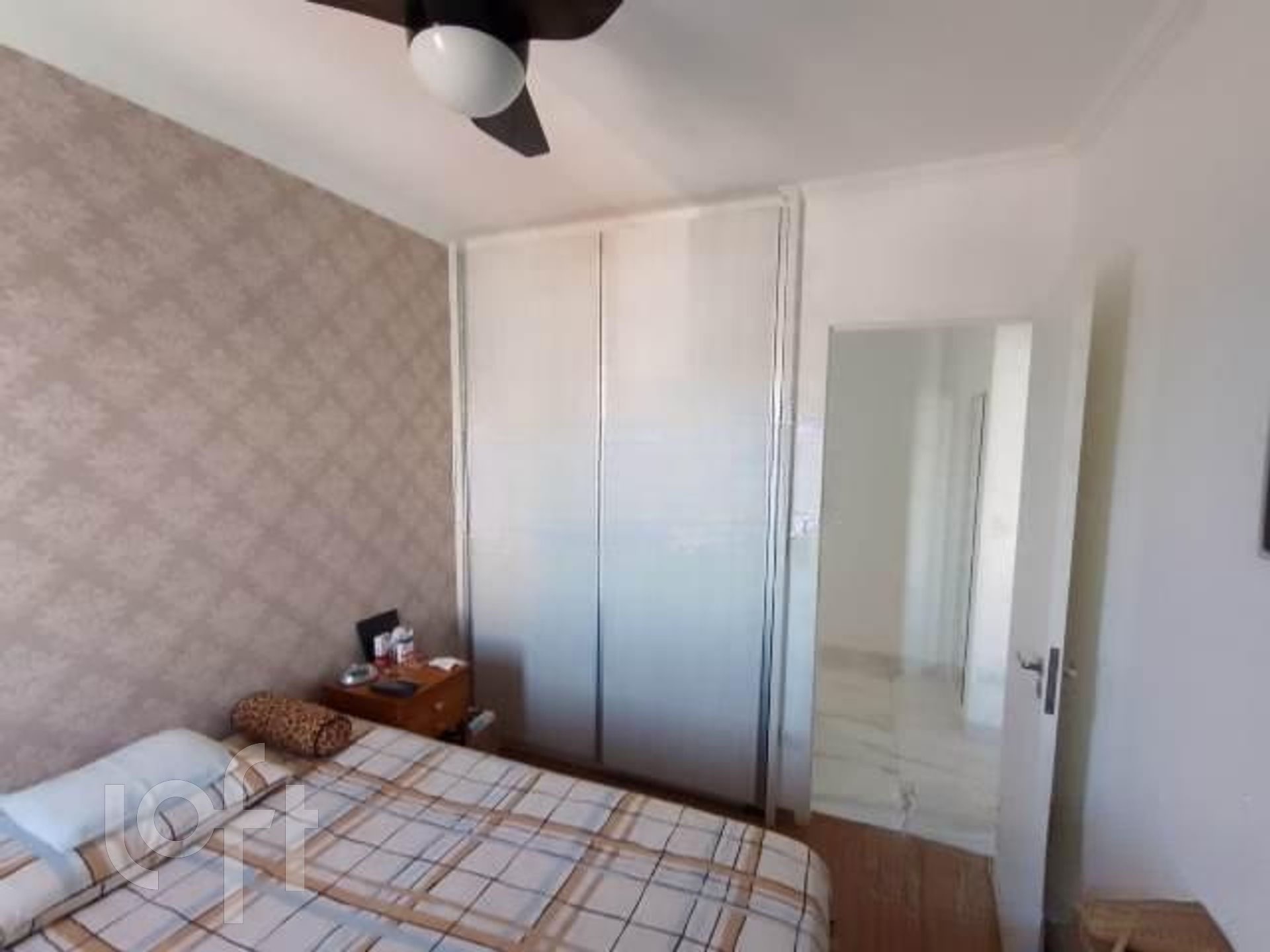 Apartamento à venda com 2 quartos, 60m² - Foto 12