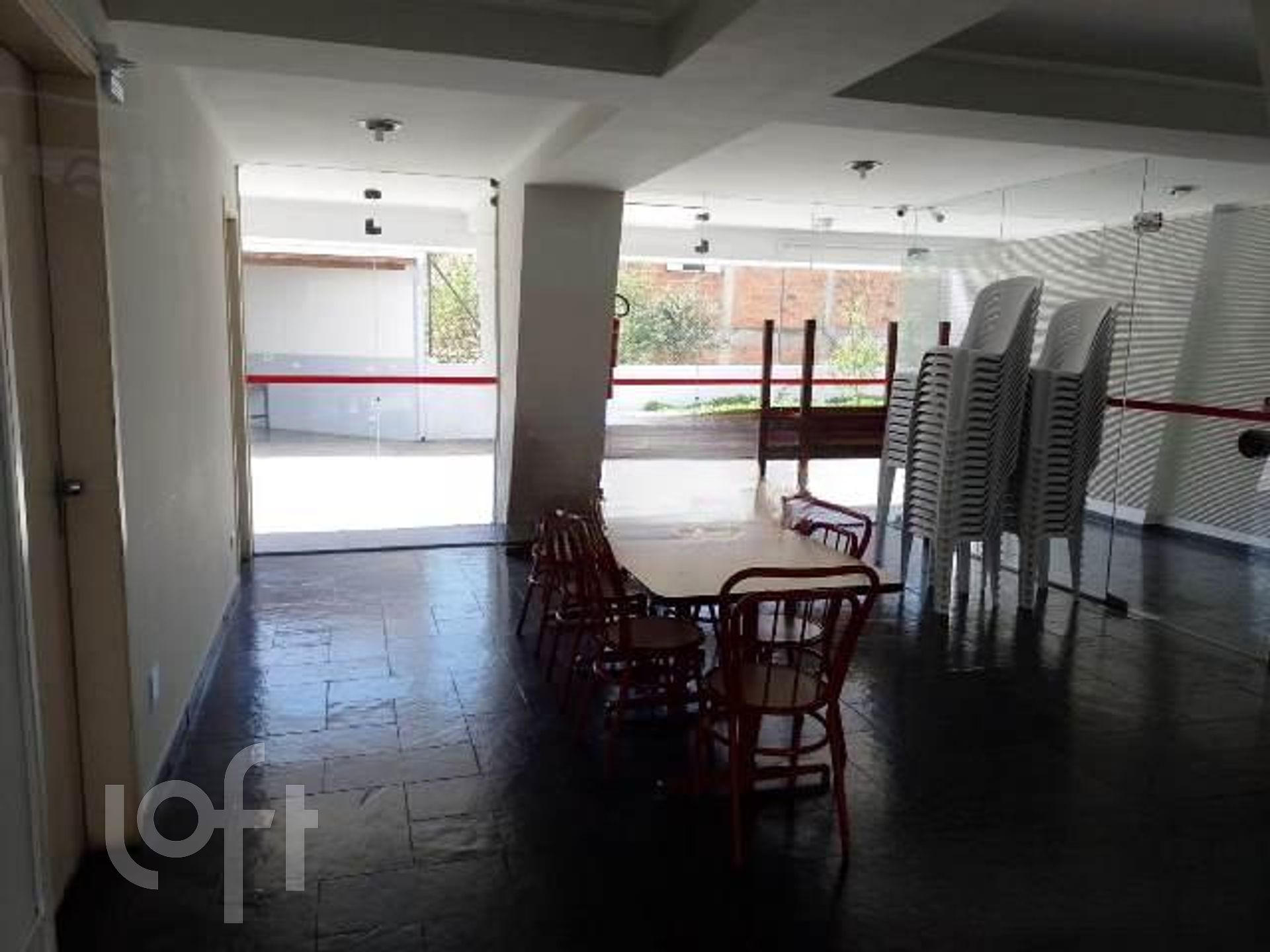 Apartamento à venda com 2 quartos, 60m² - Foto 20