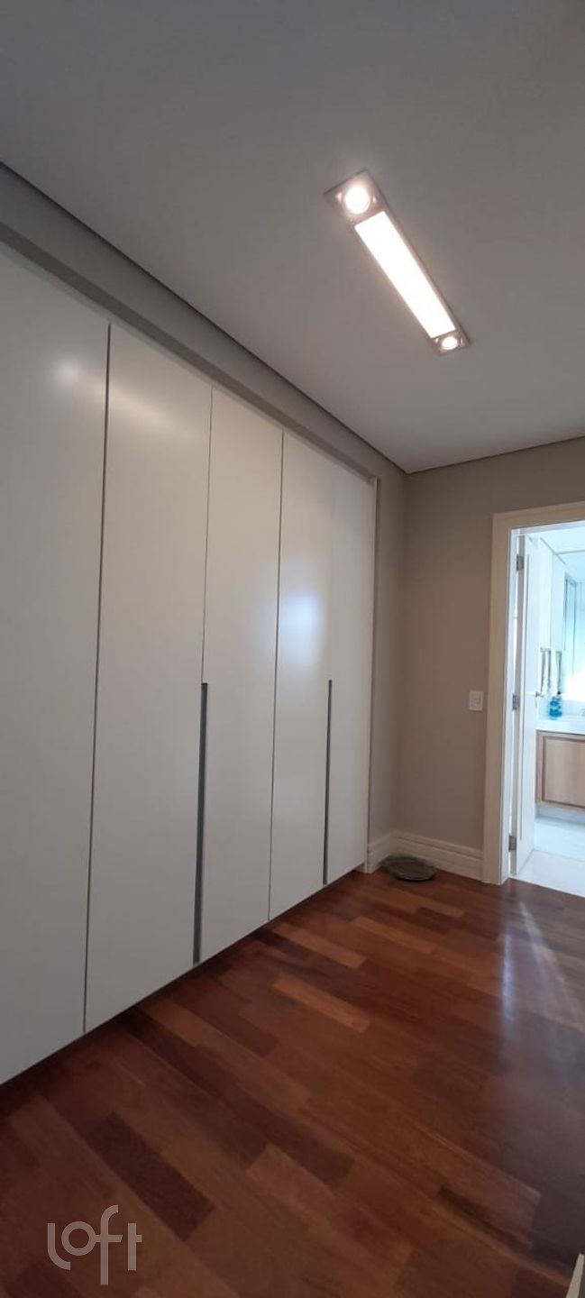 Apartamento à venda com 3 quartos, 201m² - Foto 10