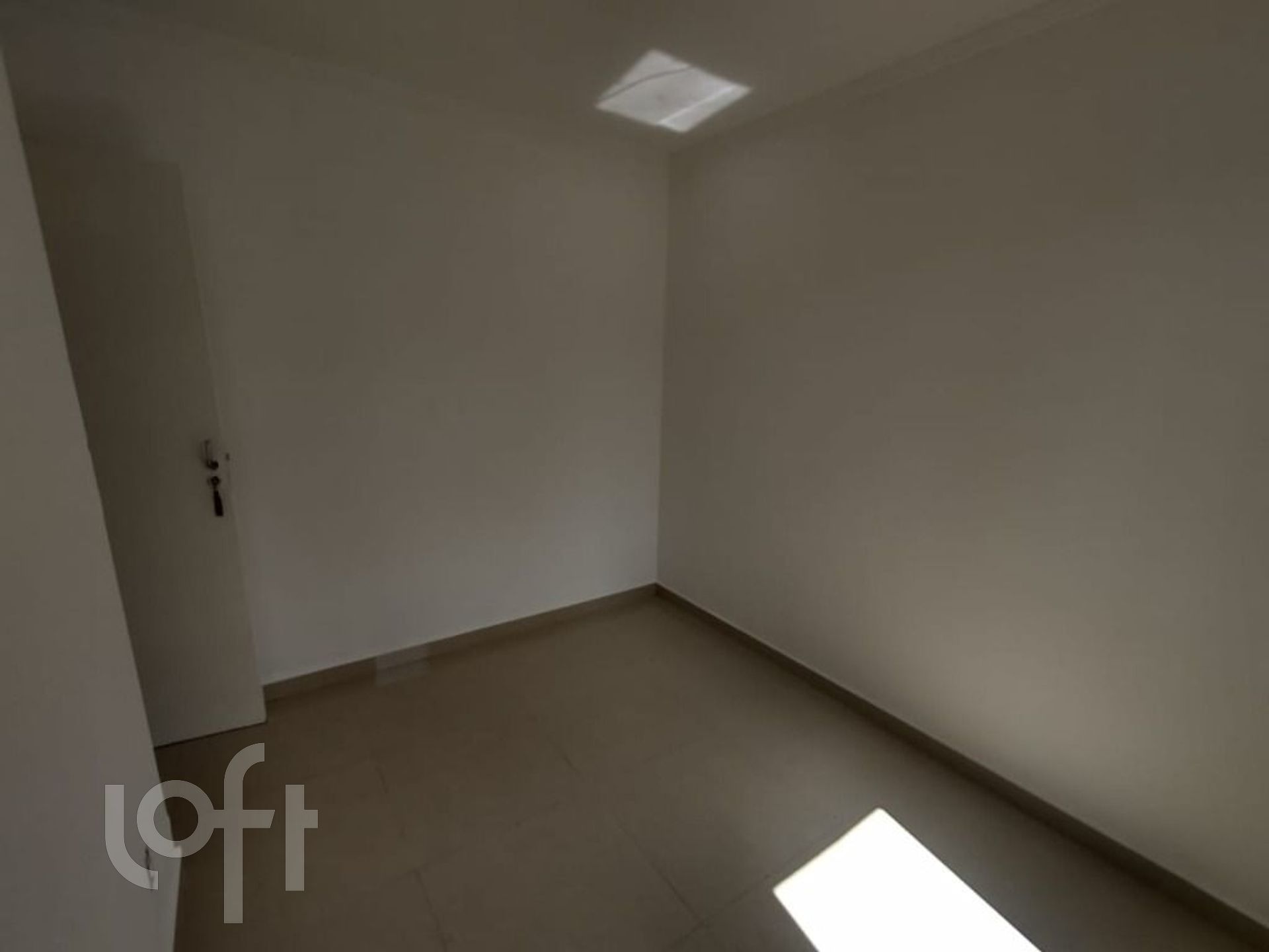 Apartamento à venda com 2 quartos, 49m² - Foto 19