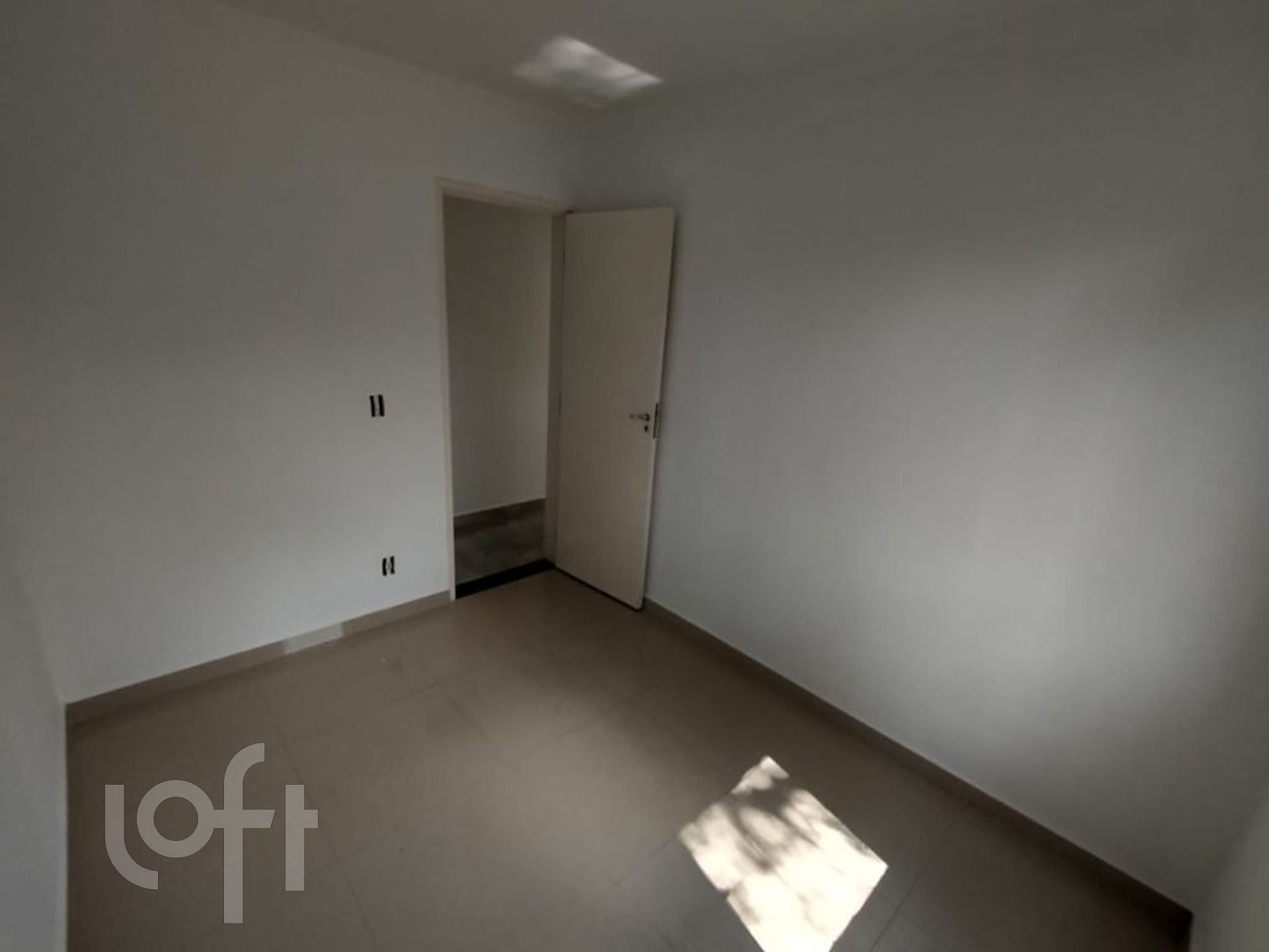 Apartamento à venda com 2 quartos, 49m² - Foto 33