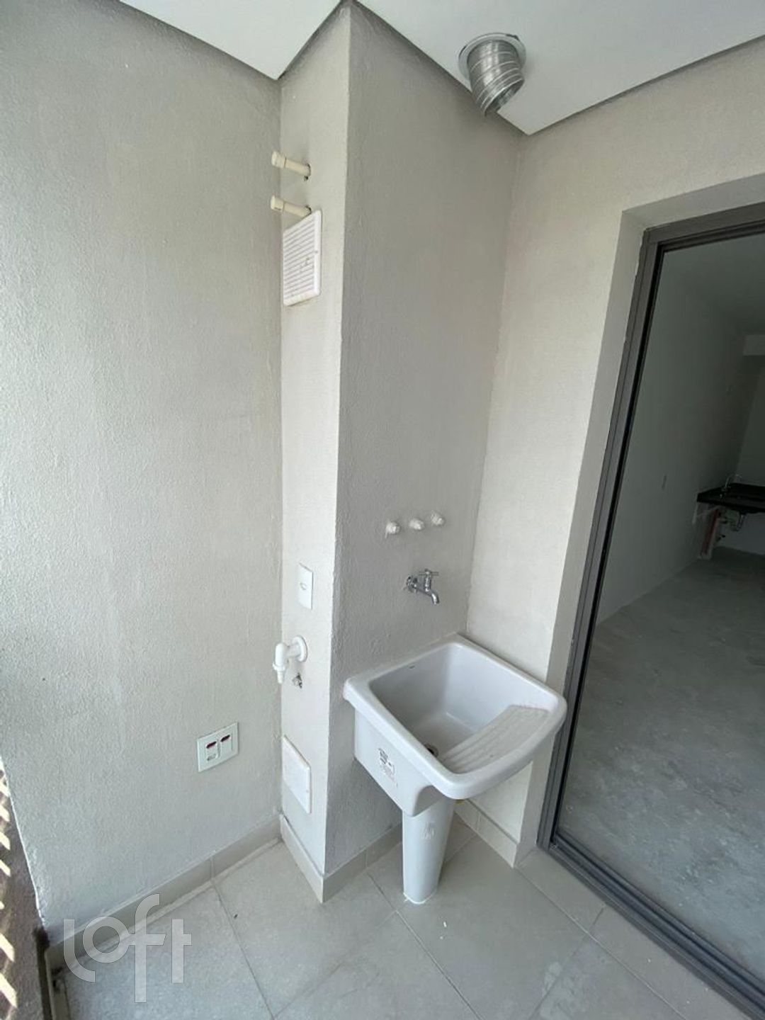 Apartamento à venda com 1 quarto, 28m² - Foto 12