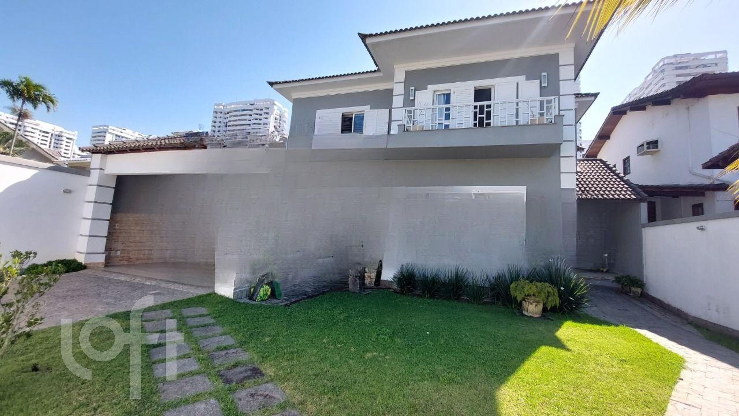 Casa à venda com 5 quartos, 414m² - Foto 1