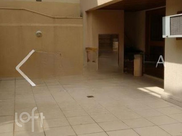 Apartamento com 100m², 2 dormitórios, 1 suíte, 1 vaga, Petrópolis em Porto Alegre