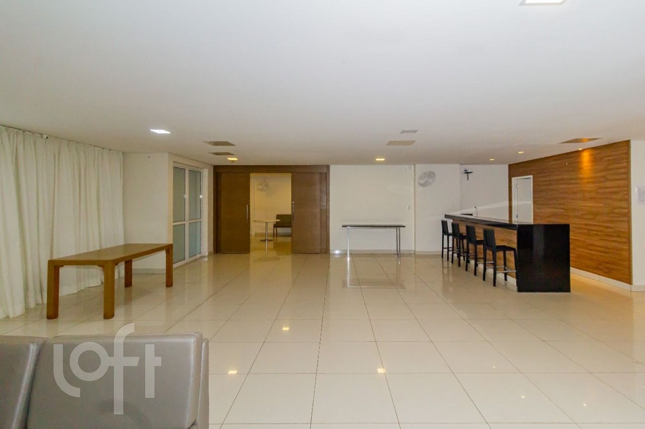 Imagem da propriedade PUe9u5s2 76
