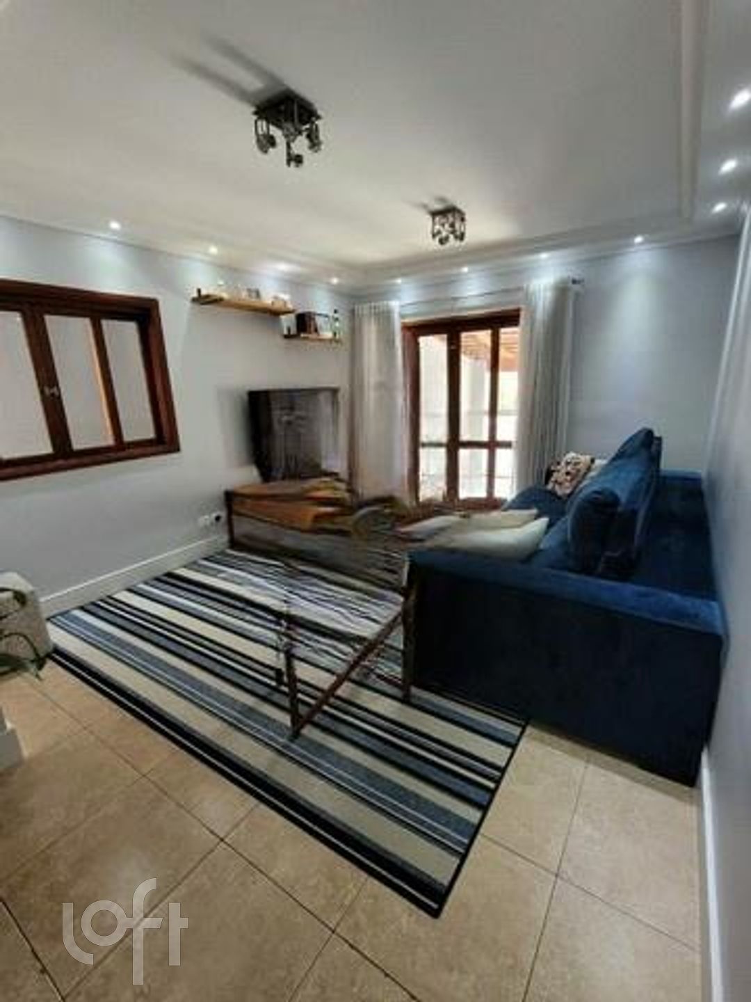 Casa à venda com 4 quartos, 160m² - Foto 11