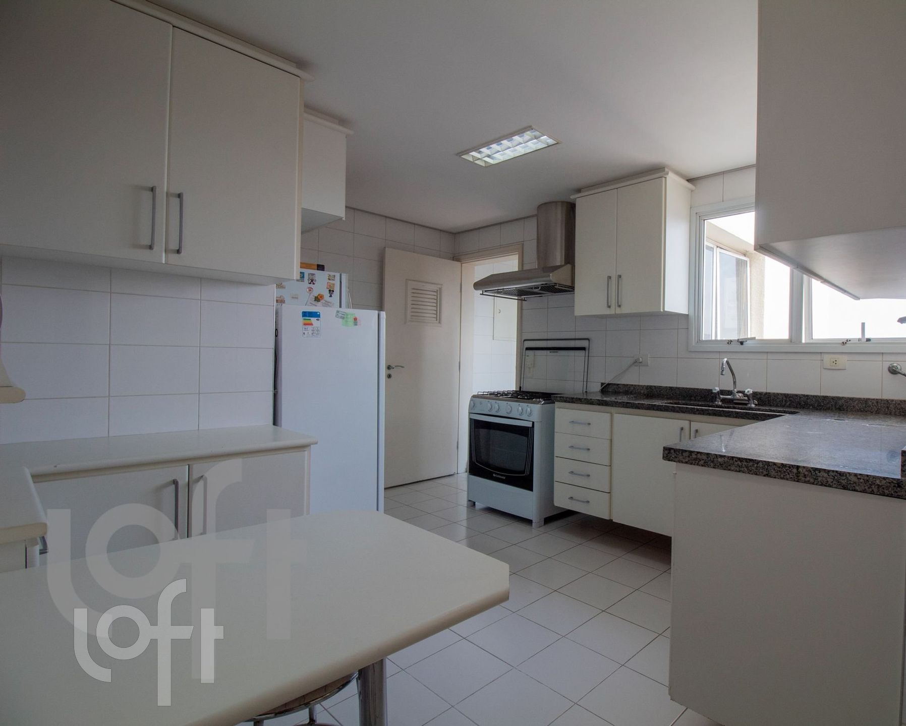 Apartamento à venda com 4 quartos, 154m² - Foto 34