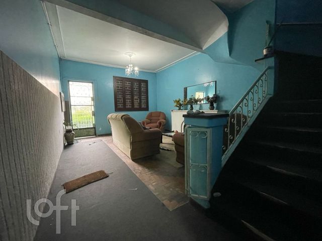 Casa com 300m², 4 dormitórios, Santana em Porto Alegre