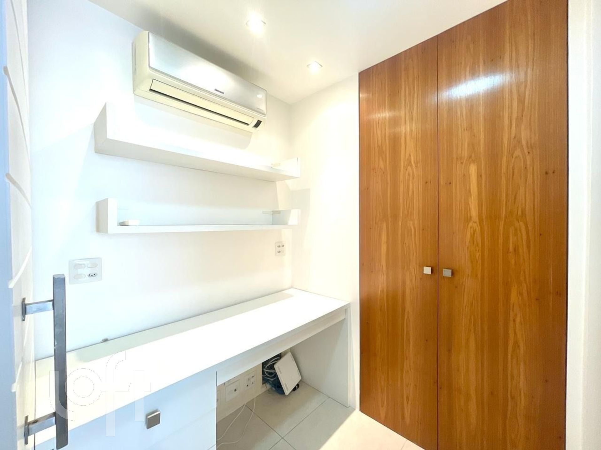 Apartamento à venda com 3 quartos, 130m² - Foto 6