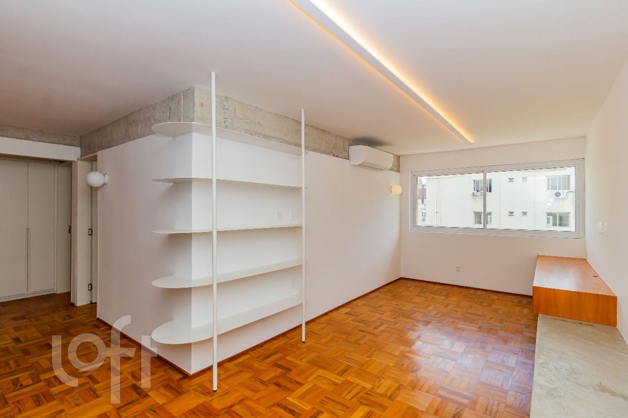 Apartamento à venda com 2 quartos, 100m² - Foto 1