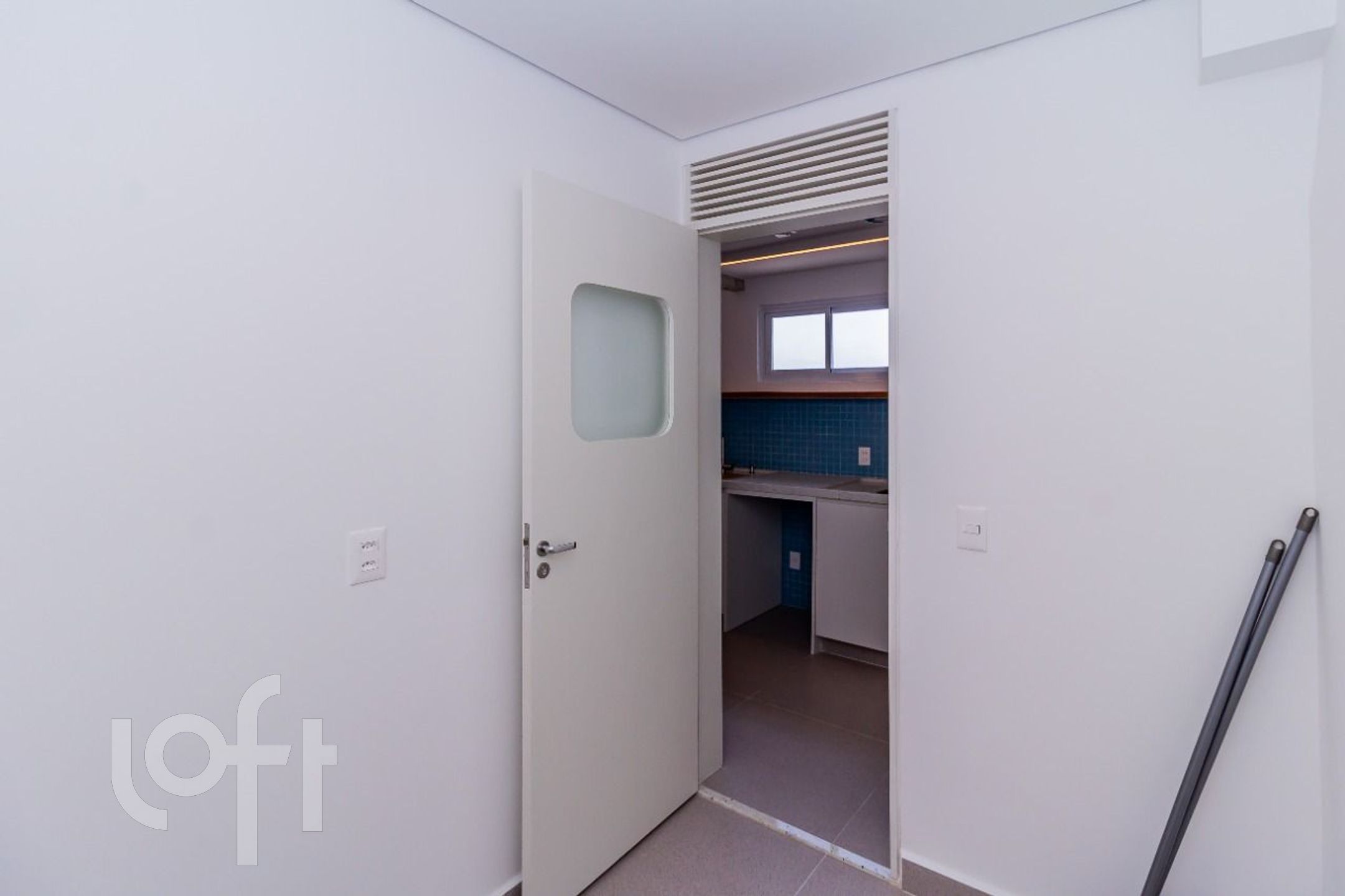 Apartamento à venda com 2 quartos, 100m² - Foto 19