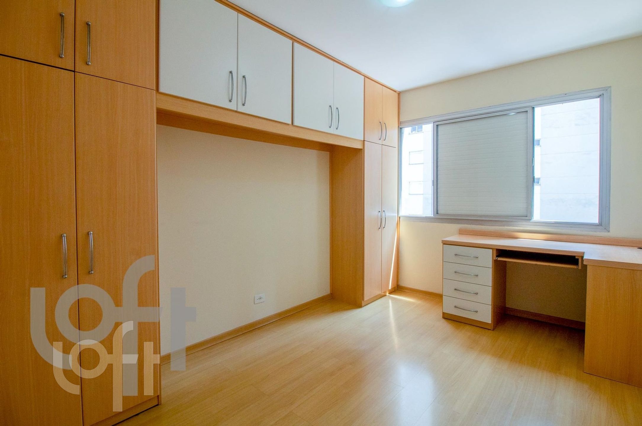 Apartamento à venda com 2 quartos, 77m² - Foto 13