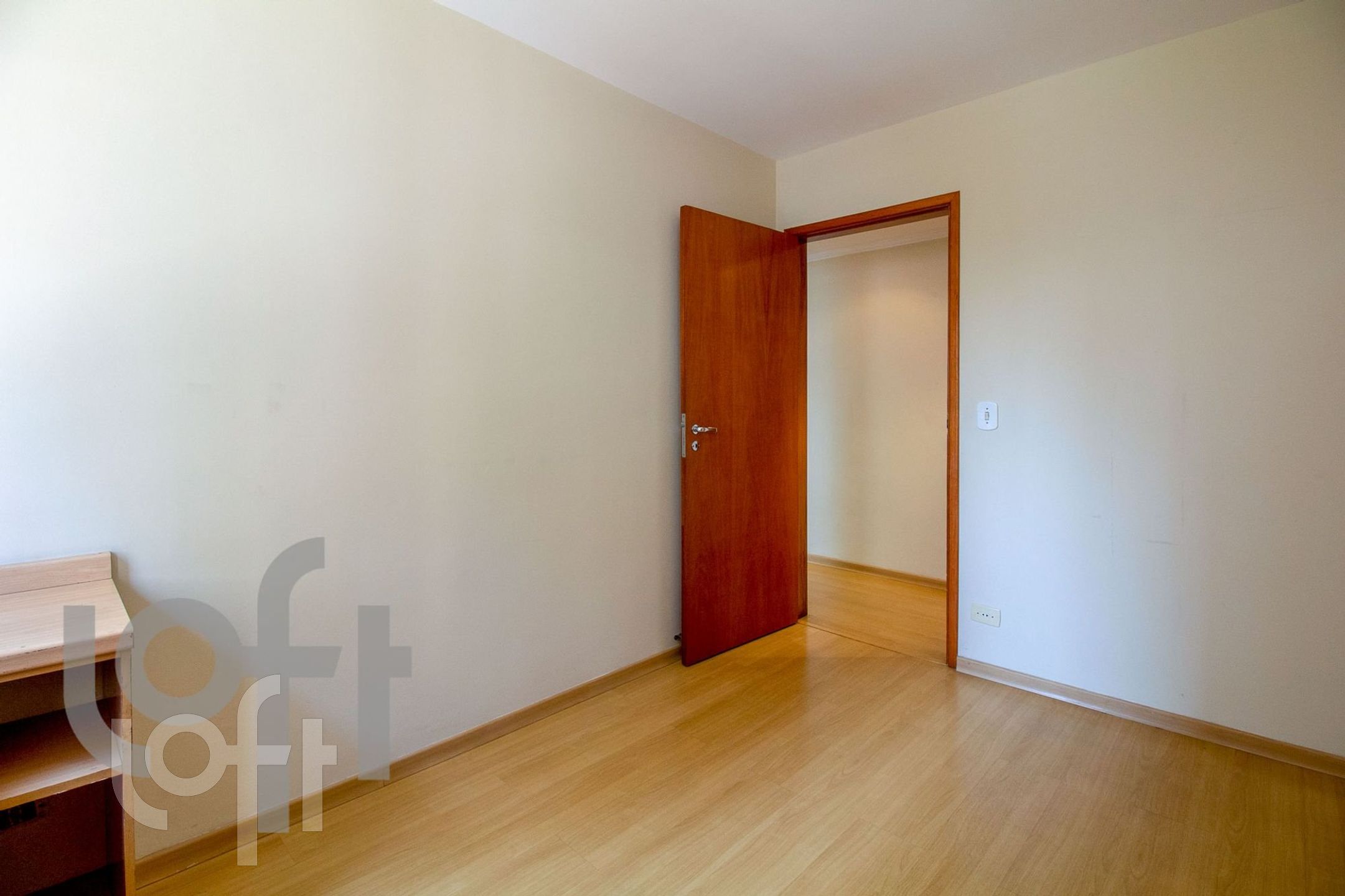 Apartamento à venda com 2 quartos, 77m² - Foto 11