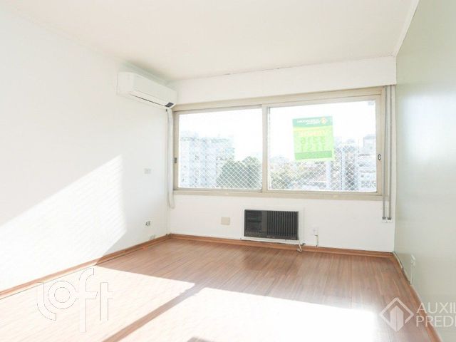 Apartamento com 92m², 3 dormitórios, 1 vaga, Petrópolis em Porto Alegre