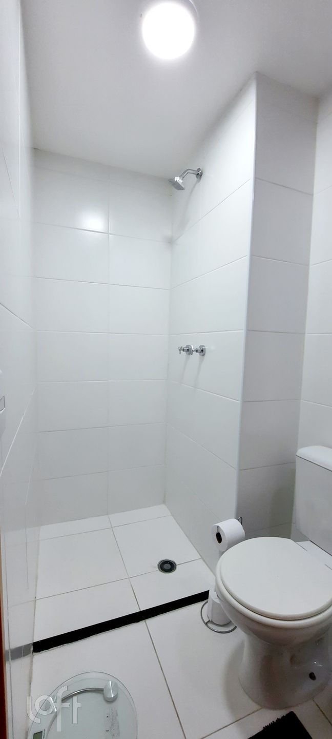 Apartamento à venda com 2 quartos, 64m² - Foto 22