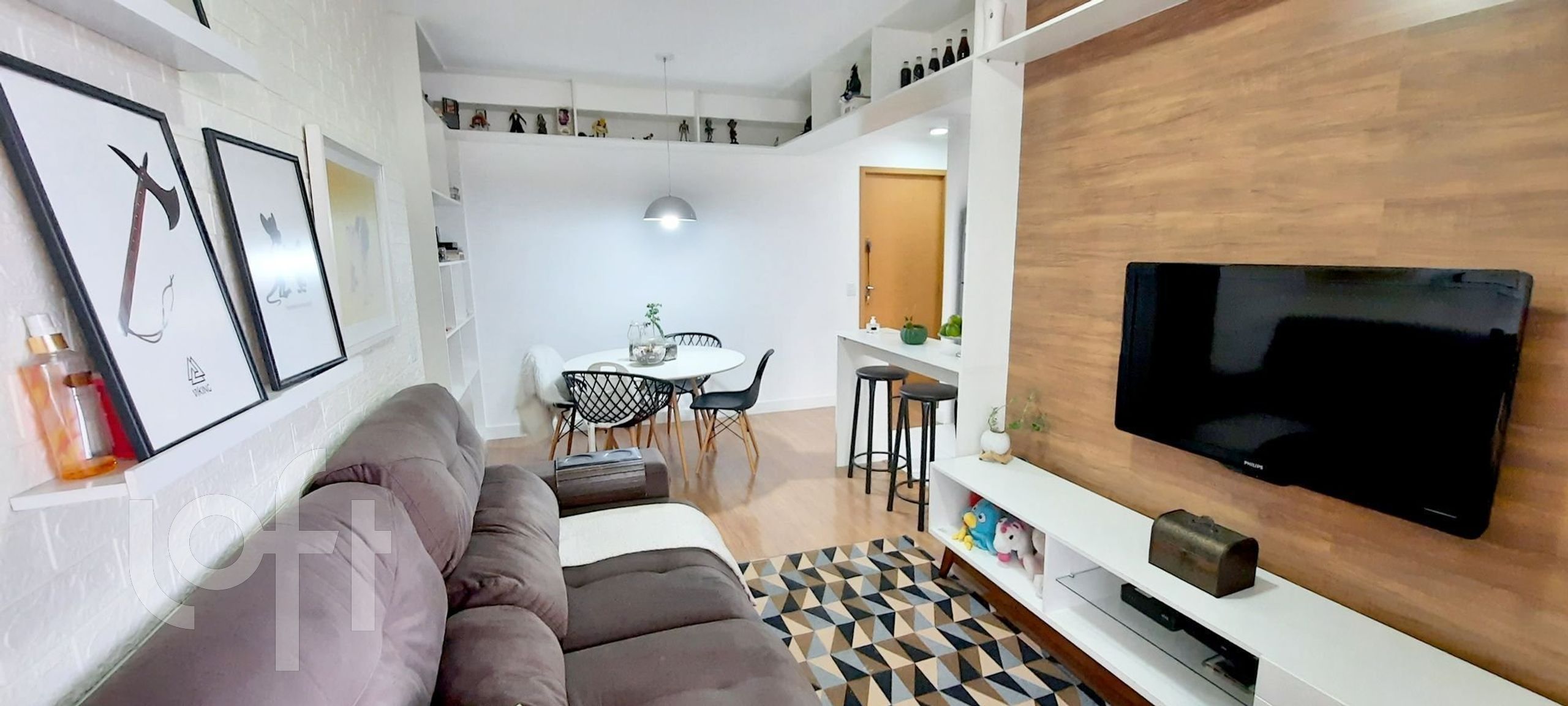 Apartamento à venda com 2 quartos, 64m² - Foto 1