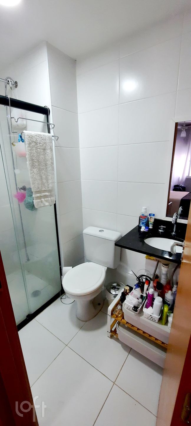 Apartamento à venda com 2 quartos, 64m² - Foto 26