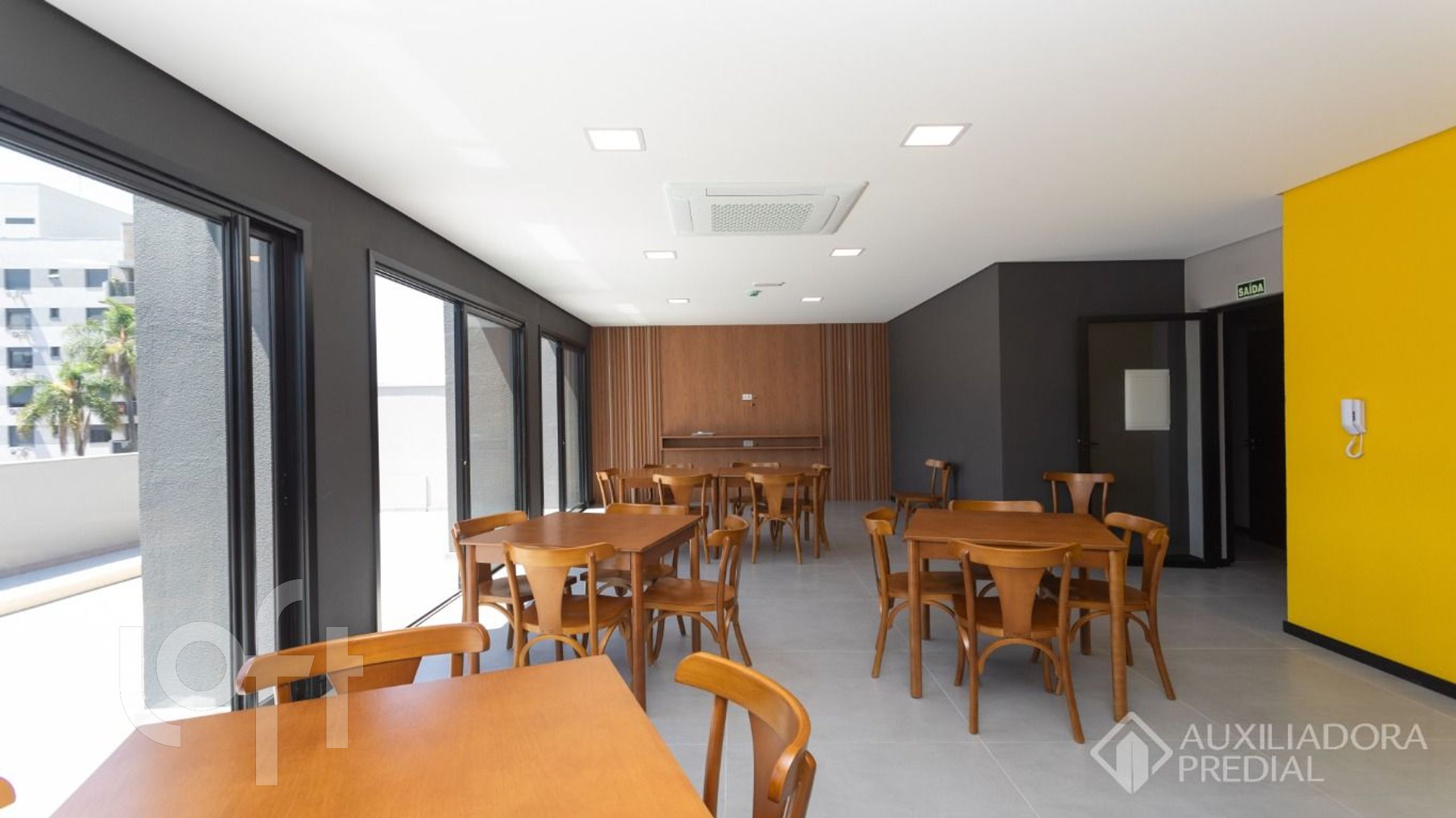 Apartamento com 30m², 1 dormitório, Rio Branco em Porto Alegre