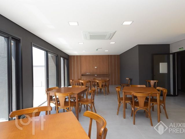 Apartamento com 30m², 1 dormitório, Rio Branco em Porto Alegre