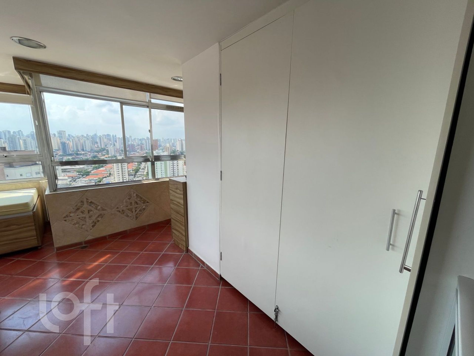 Apartamento à venda com 2 quartos, 120m² - Foto 11