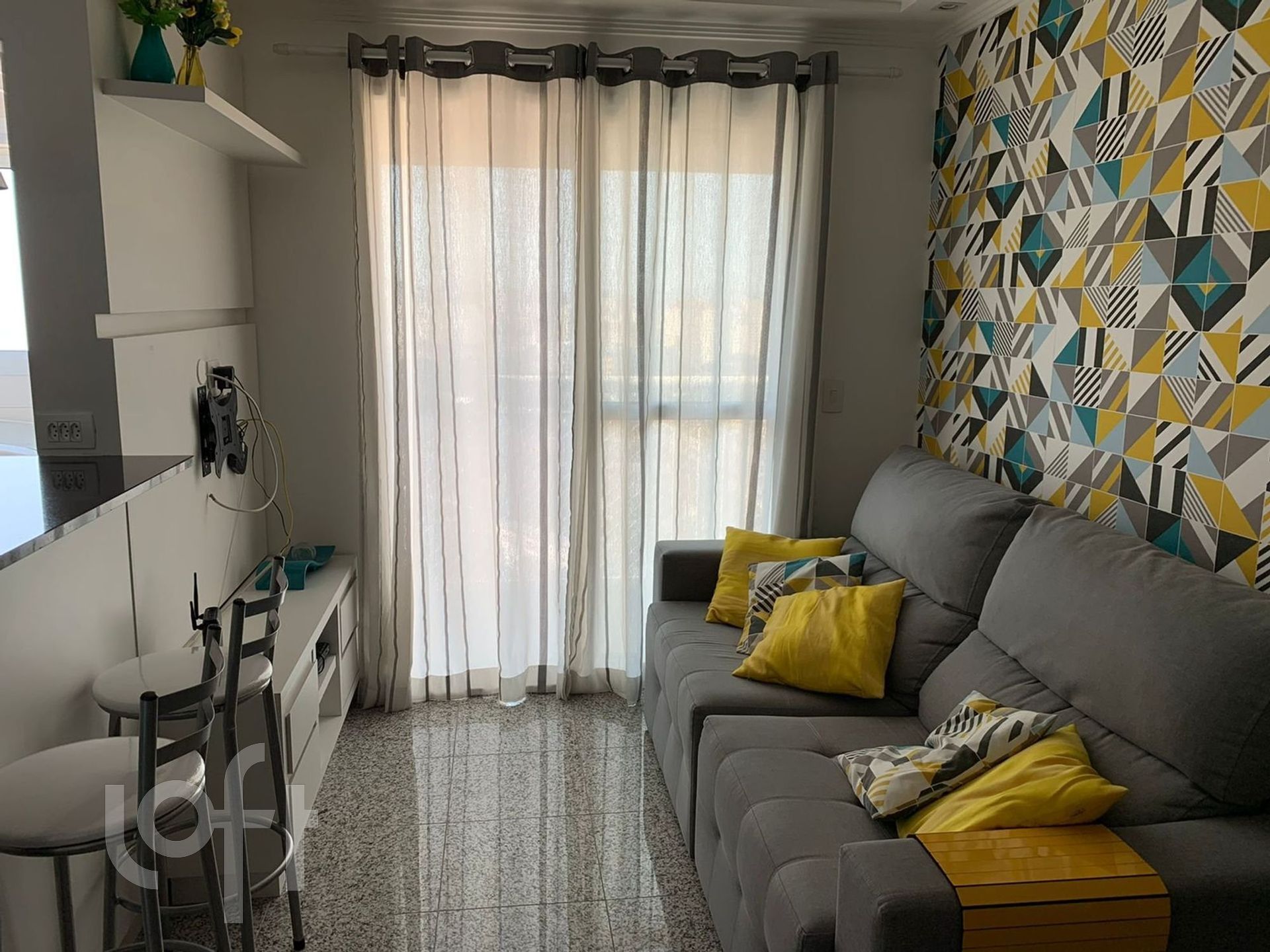 Apartamento à venda com 2 quartos, 45m² - Foto 1