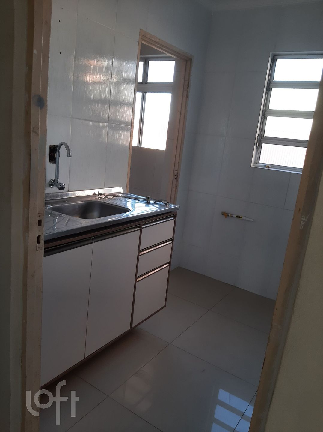 Apartamento à venda com 2 quartos, 42m² - Foto 14