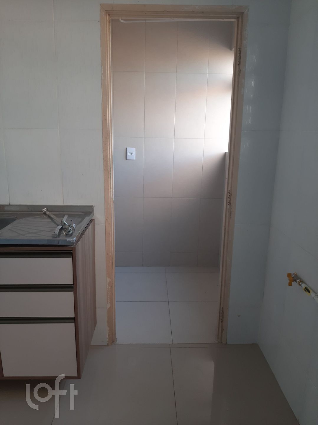 Apartamento à venda com 2 quartos, 42m² - Foto 13