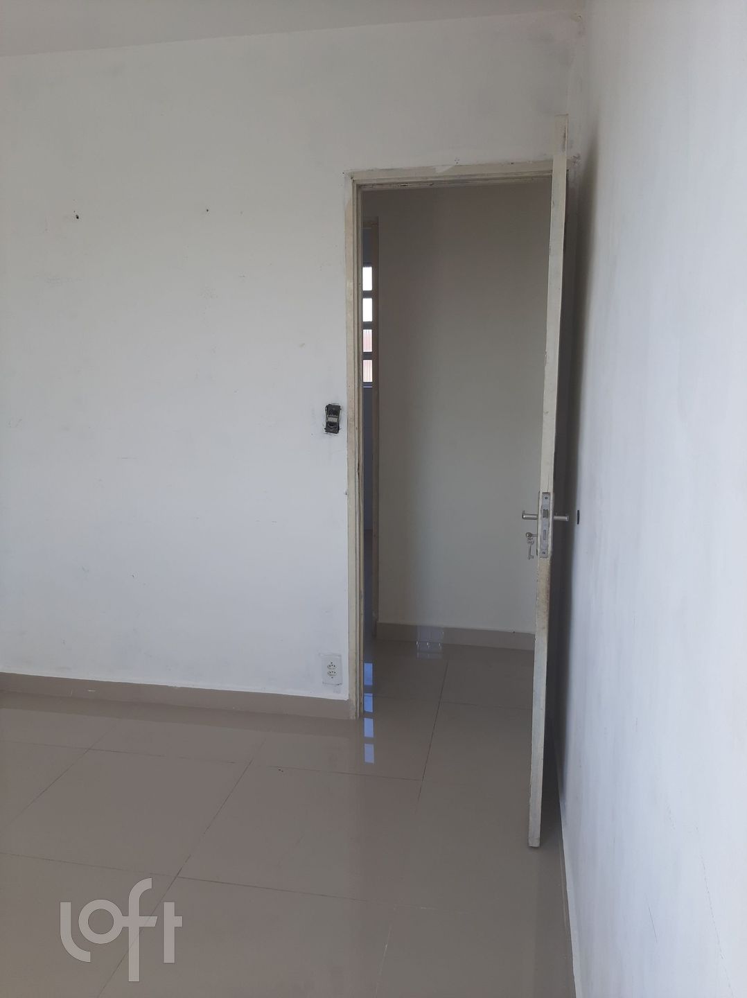 Apartamento à venda com 2 quartos, 42m² - Foto 8