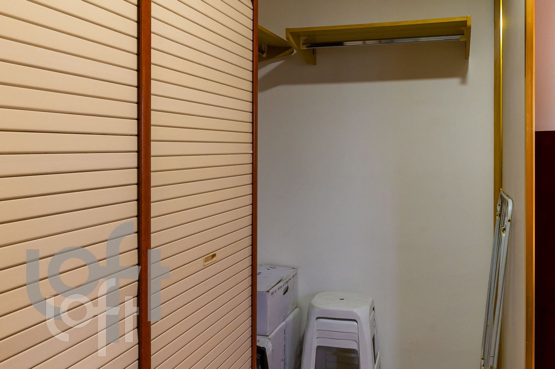 Apartamento à venda com 2 quartos, 80m² - Foto 4