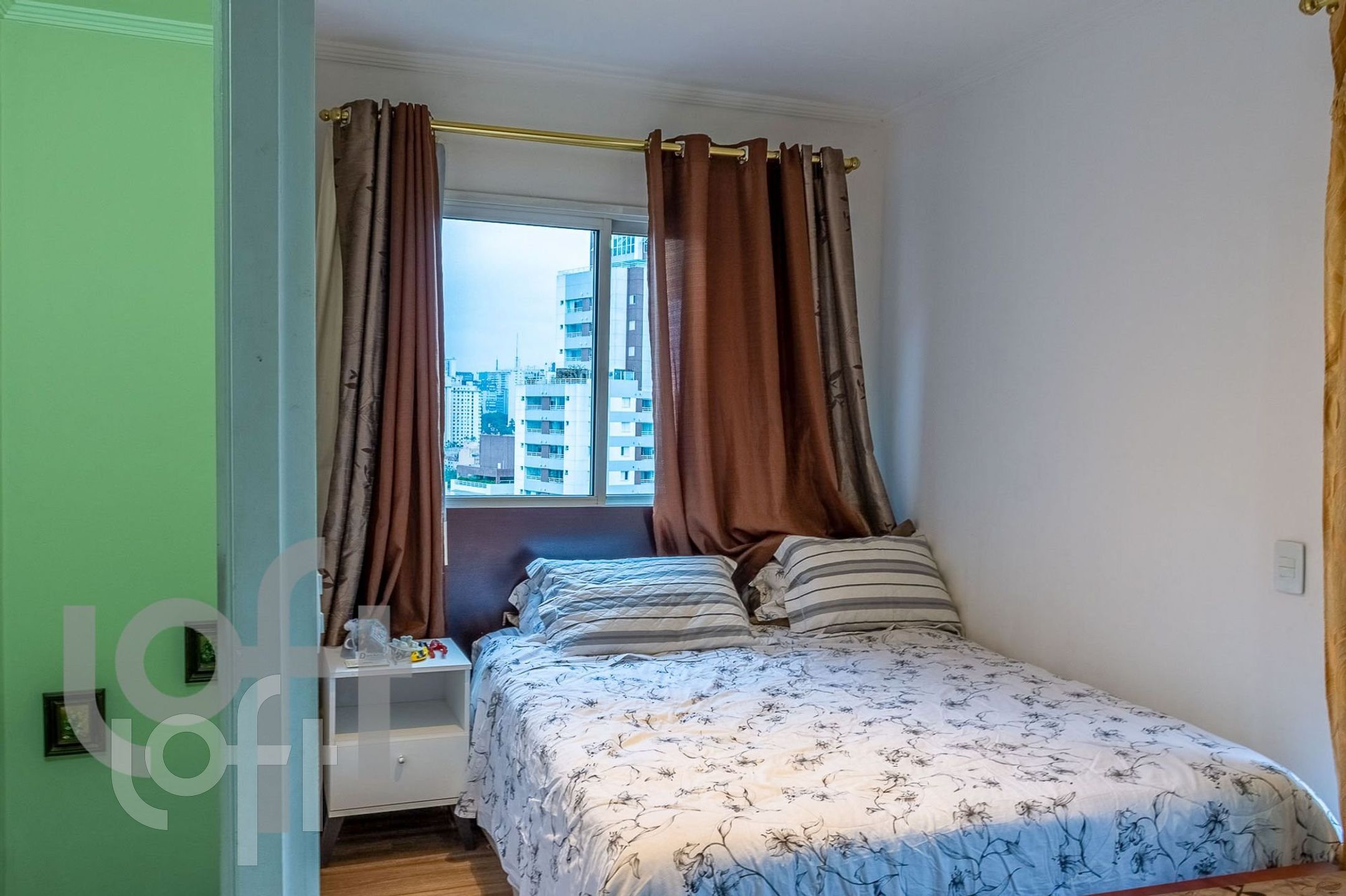 Apartamento à venda com 2 quartos, 80m² - Foto 7