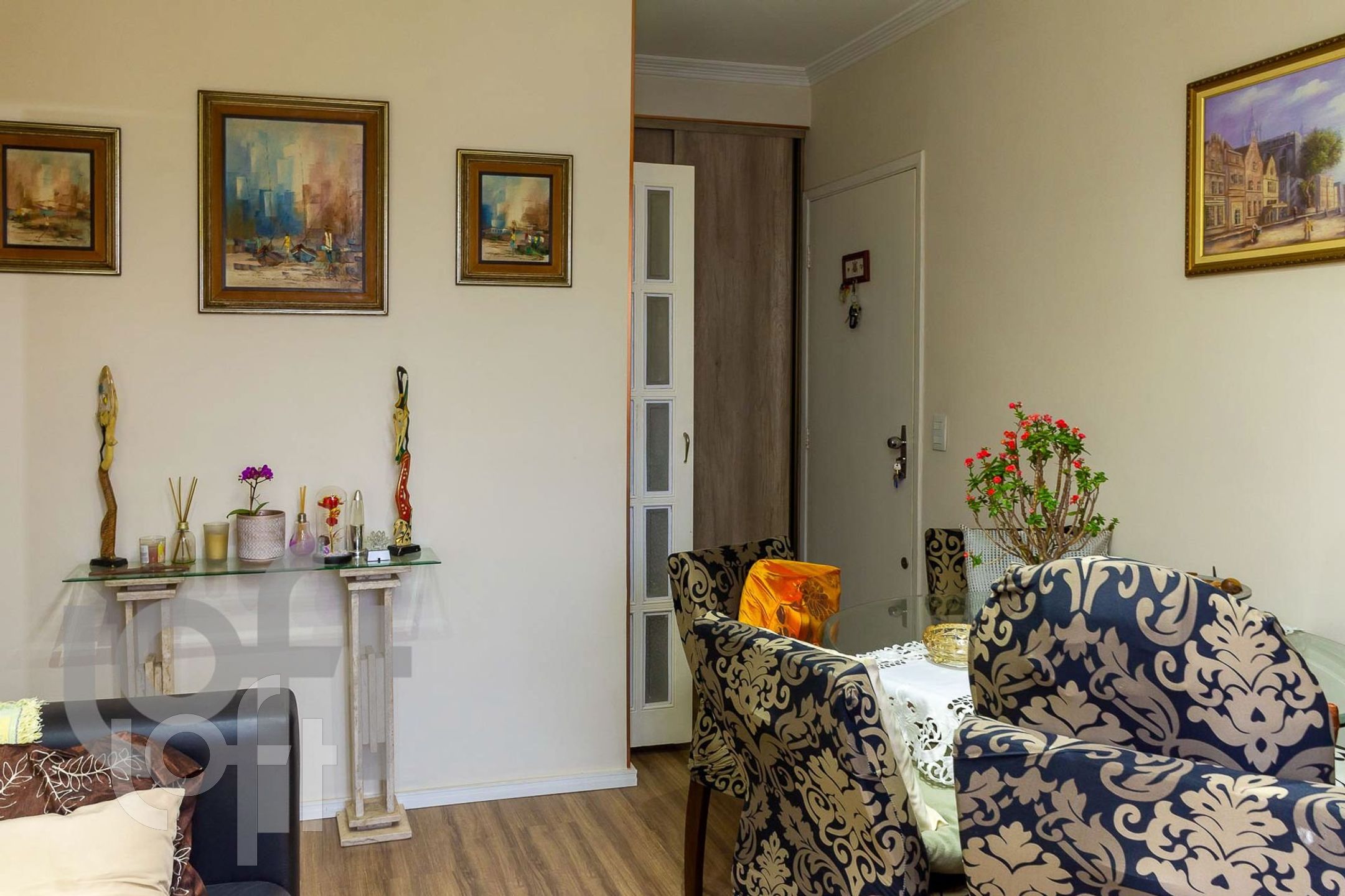 Apartamento à venda com 2 quartos, 80m² - Foto 17