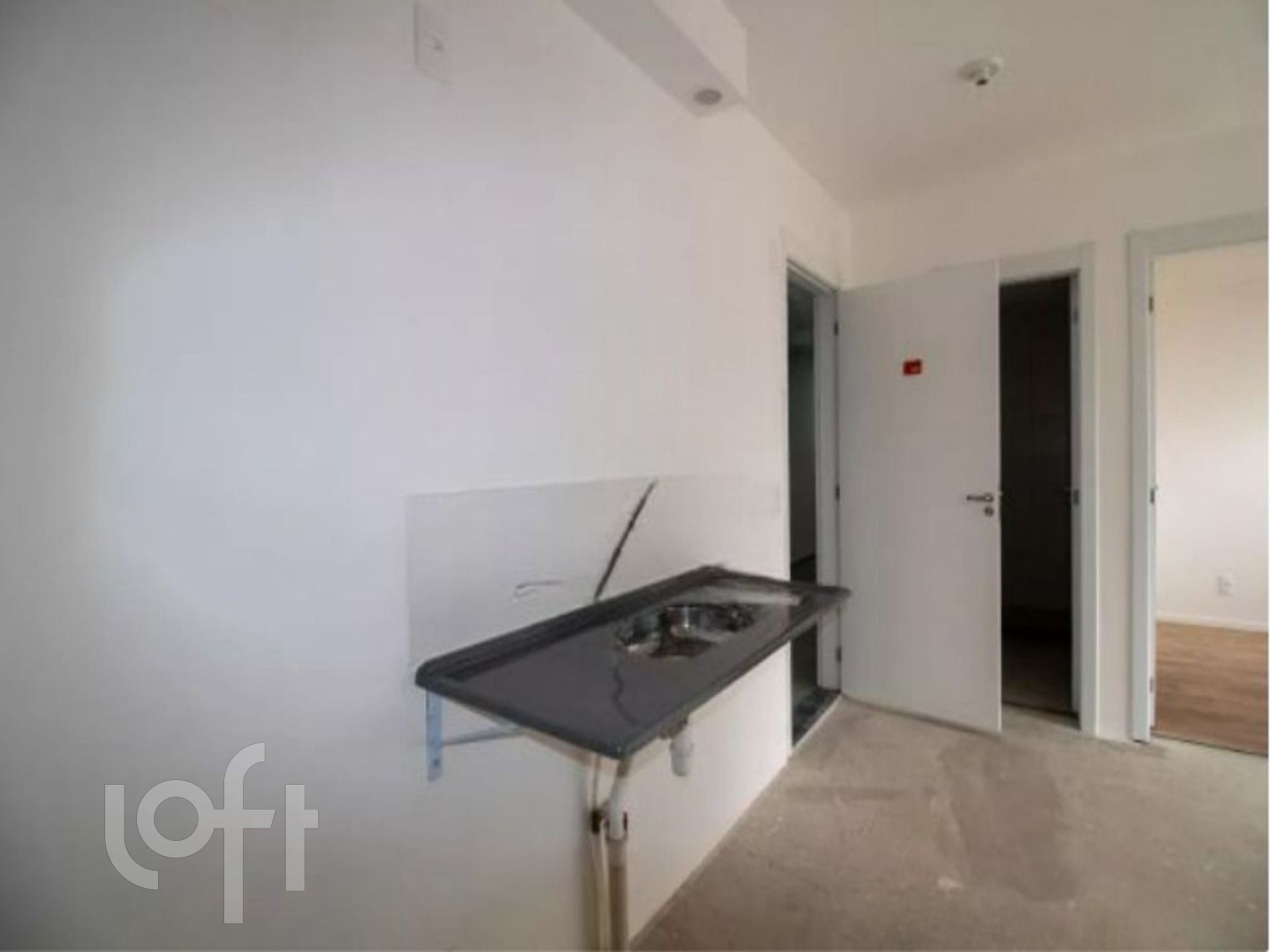 Apartamento à venda com 2 quartos, 41m² - Foto 4