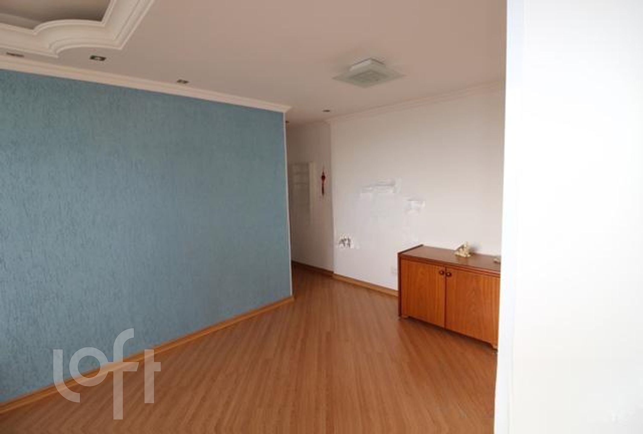 Apartamento à venda com 2 quartos, 70m² - Foto 4