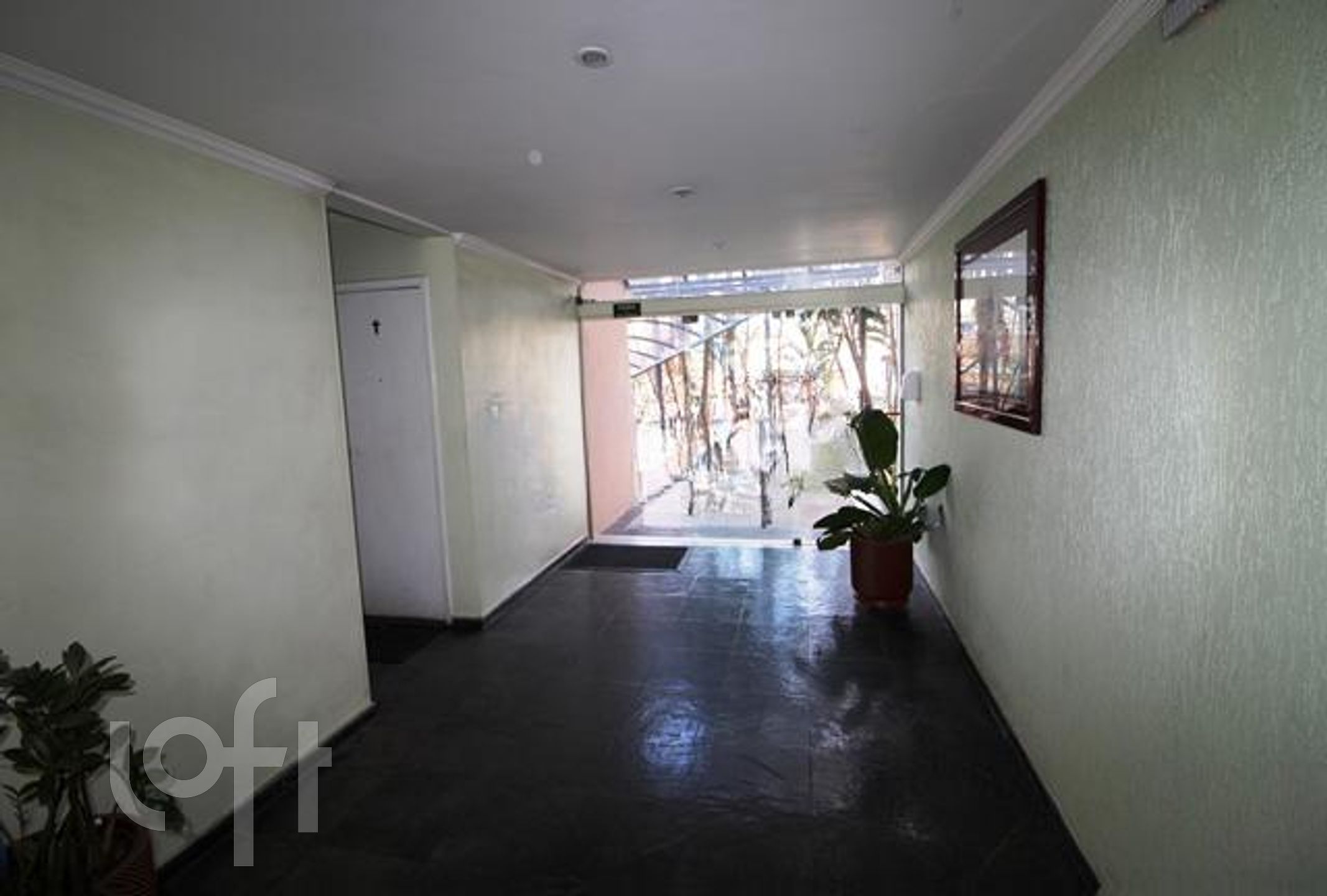 Apartamento à venda com 2 quartos, 70m² - Foto 22