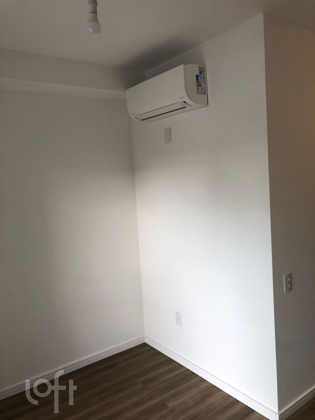 Apartamento à venda com 1 quarto, 26m² - Foto 2